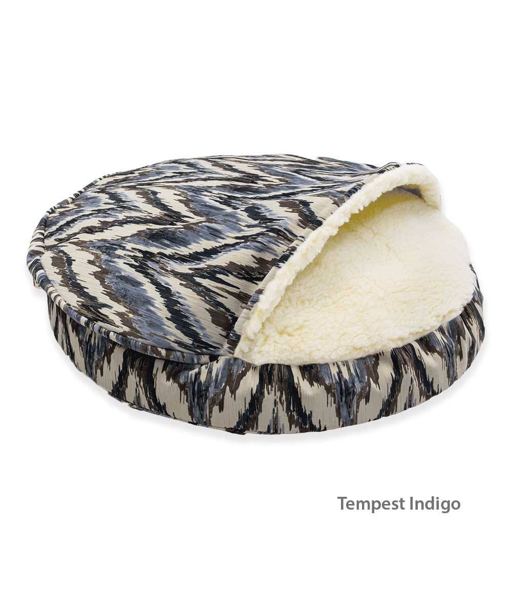 Small Luxury Cozy Cave Bed L91525