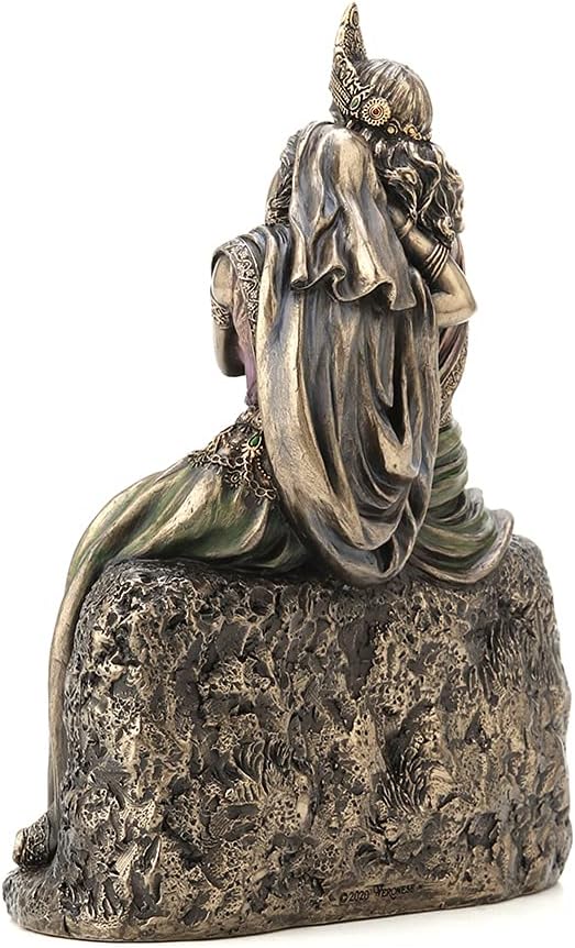 6 3/4 Tall Cold Cast Bronzed Resin Sculpture L6761