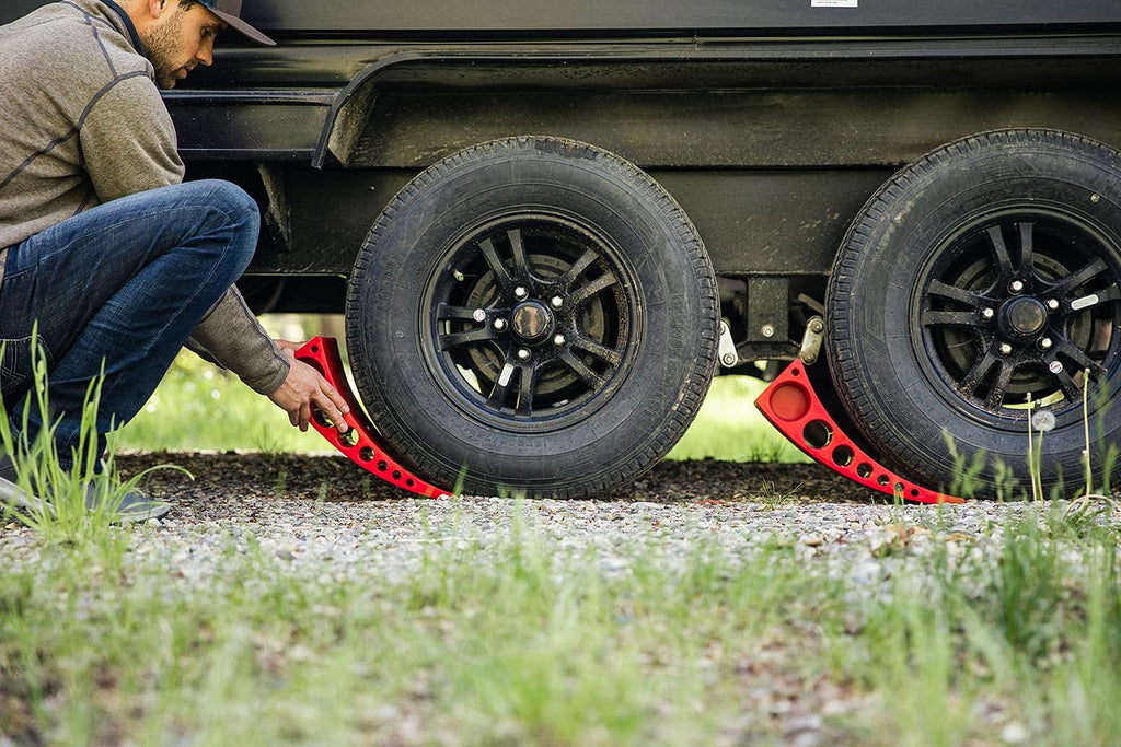 Camper Levelers 2-Pack with Roasting Stix 4-Pack Q920