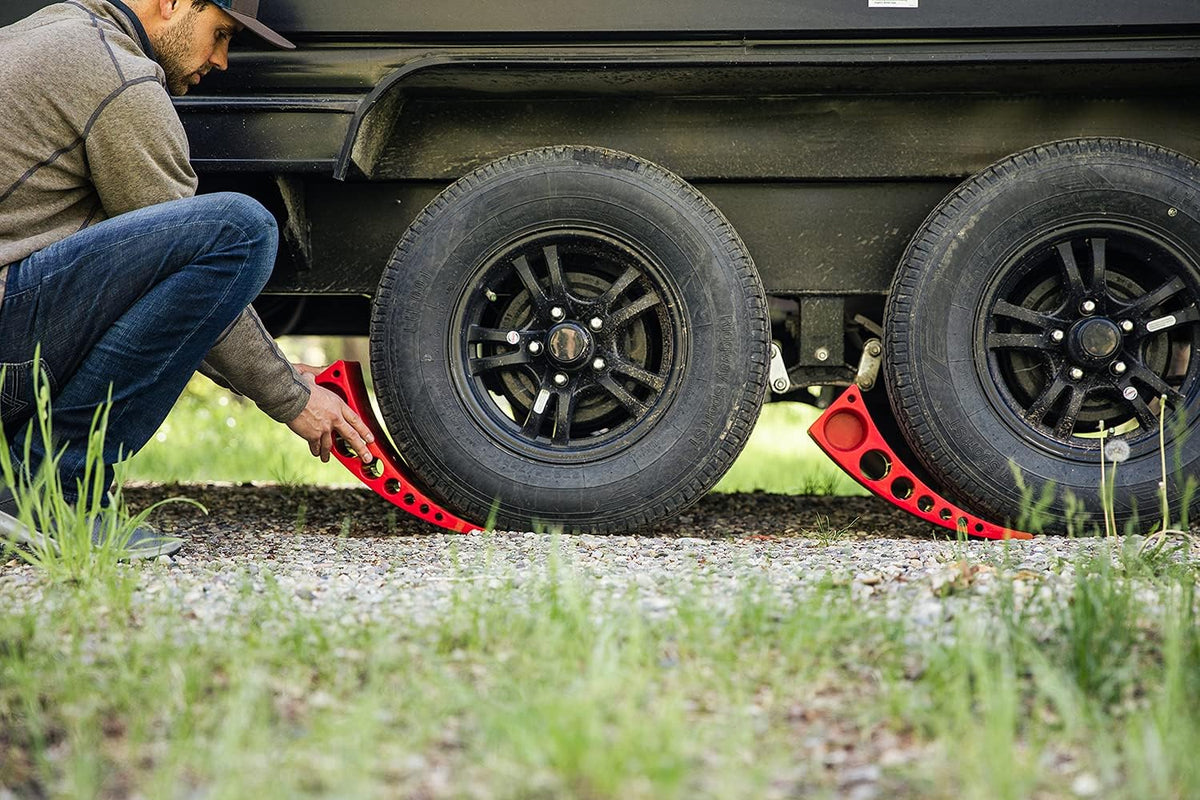 Camper Levelers 2-Pack with Roasting Stix 4-Pack Q920