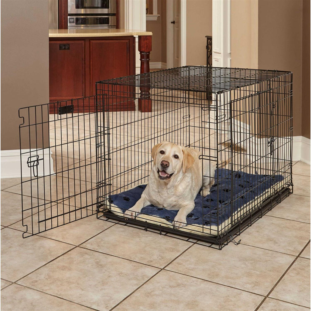 Reversible Paw-Print Pet Bed P864802