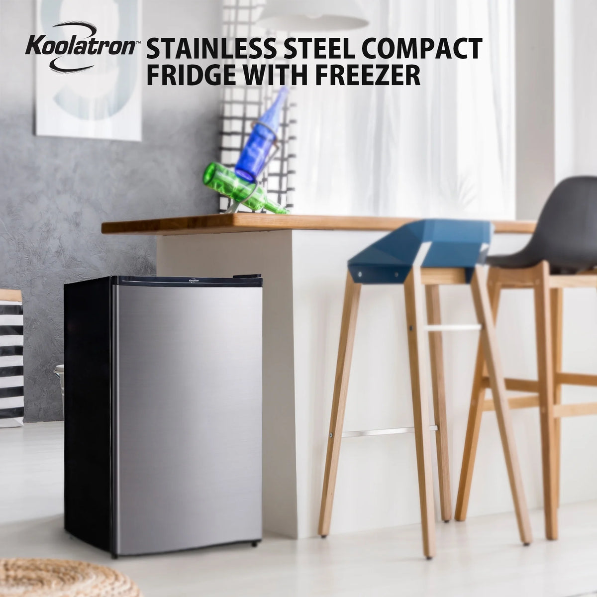 Stainless Steel Compact Fridge with Freezer 4.4 Cu Ft N946018