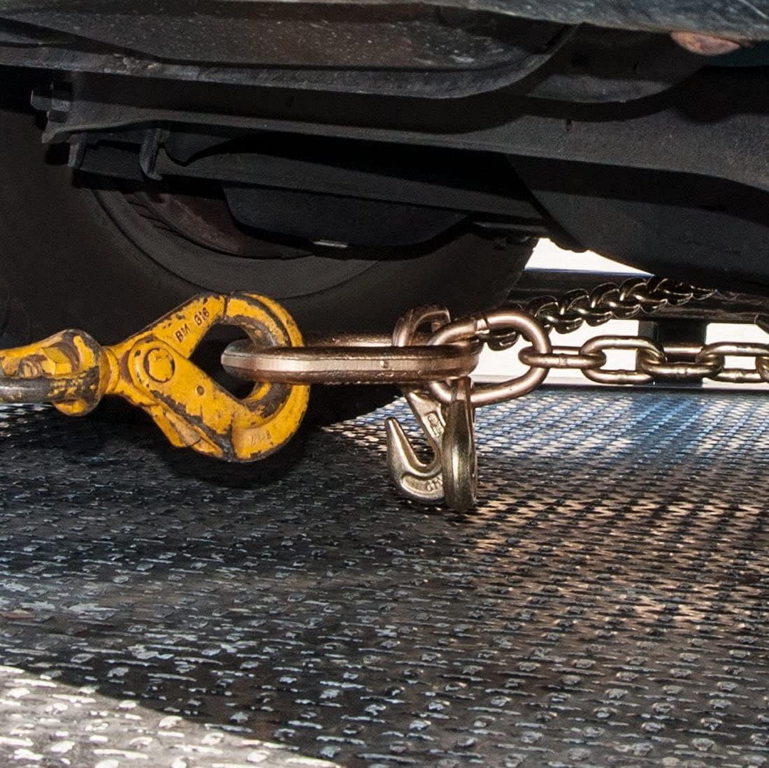 Towing Chain Bridle with 8 Inch J Hooks and Alloy T Hooks, Grade 70 Chain, 40 Inches Long, 4,700 Pound Safe Working Load B163