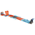 Toy Car Track Set with 2 Cars in 1:64 Scale Q44031