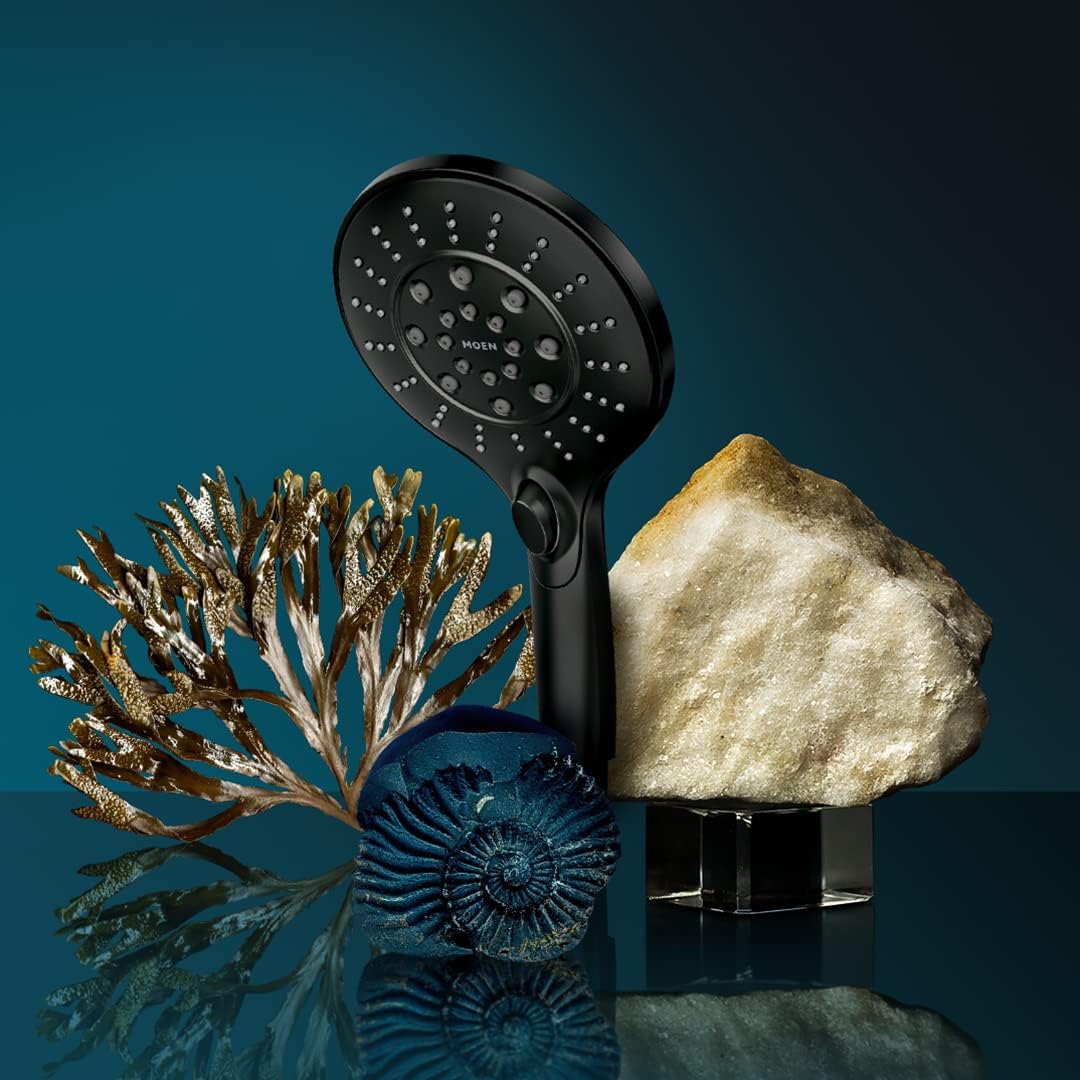 Matte Black 5.5-Inch Handheld Showerhead with Magnetic Docking System G8075