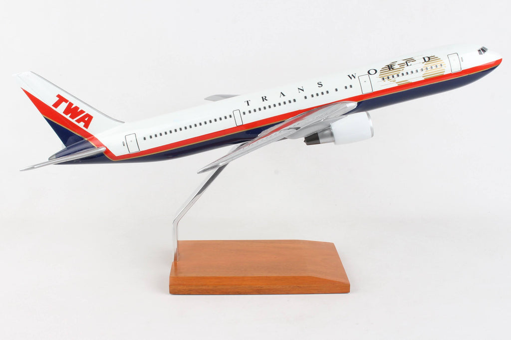 767-300 1/100 New Livery Aircraft W86830