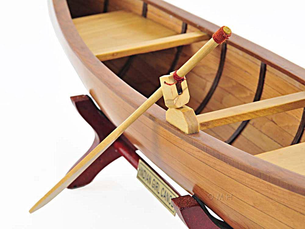 Canoe R3649