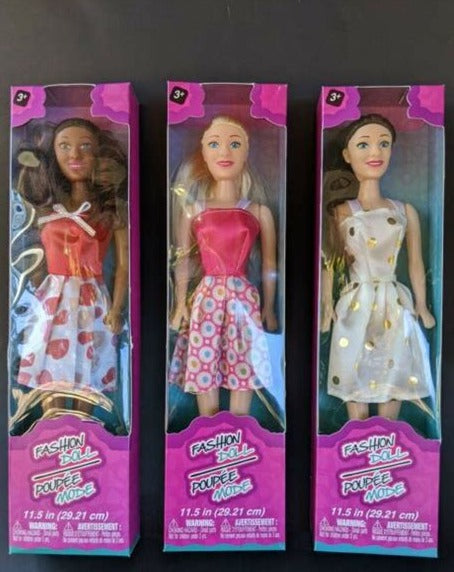 Pink 12" Fashion Doll Carrier with 3 Dolls B64947