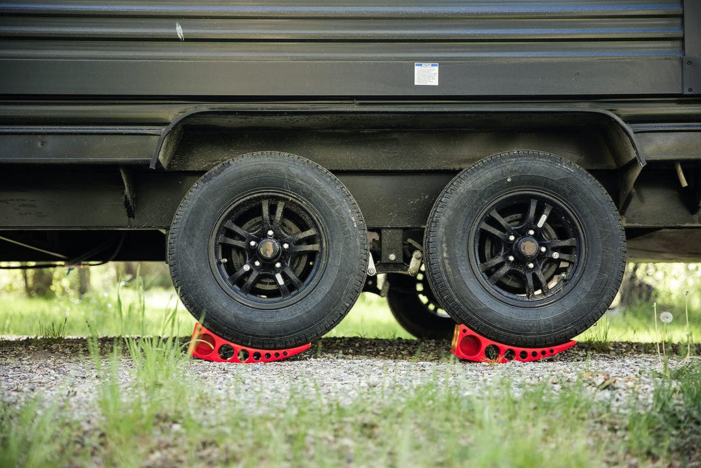 Camper Levelers 2-Pack with Roasting Stix 4-Pack Q920