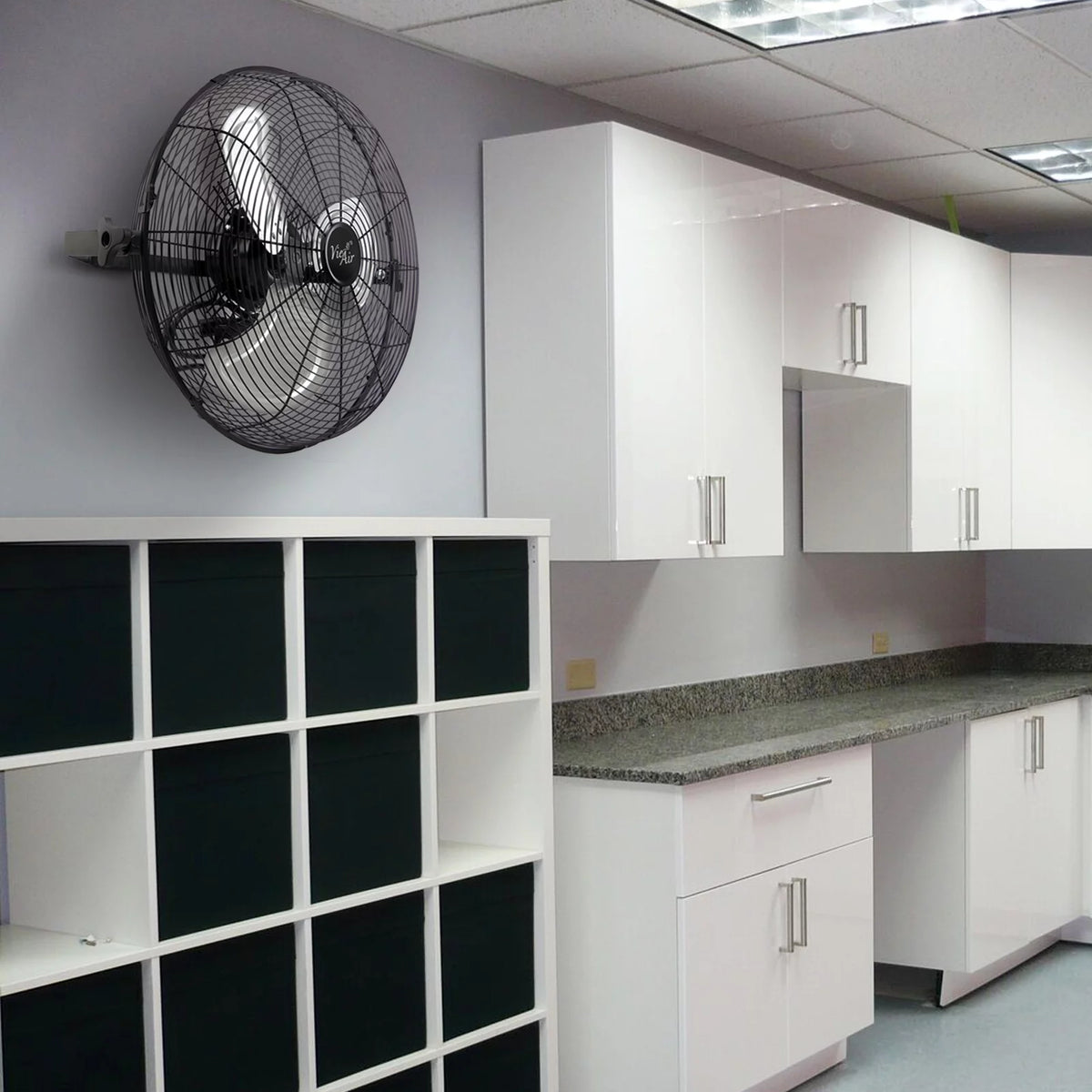 18 Wall Mountable Floor Fan with 3 Speed Settings T386793