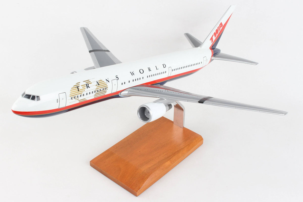 767-300 1/100 New Livery Aircraft W86830